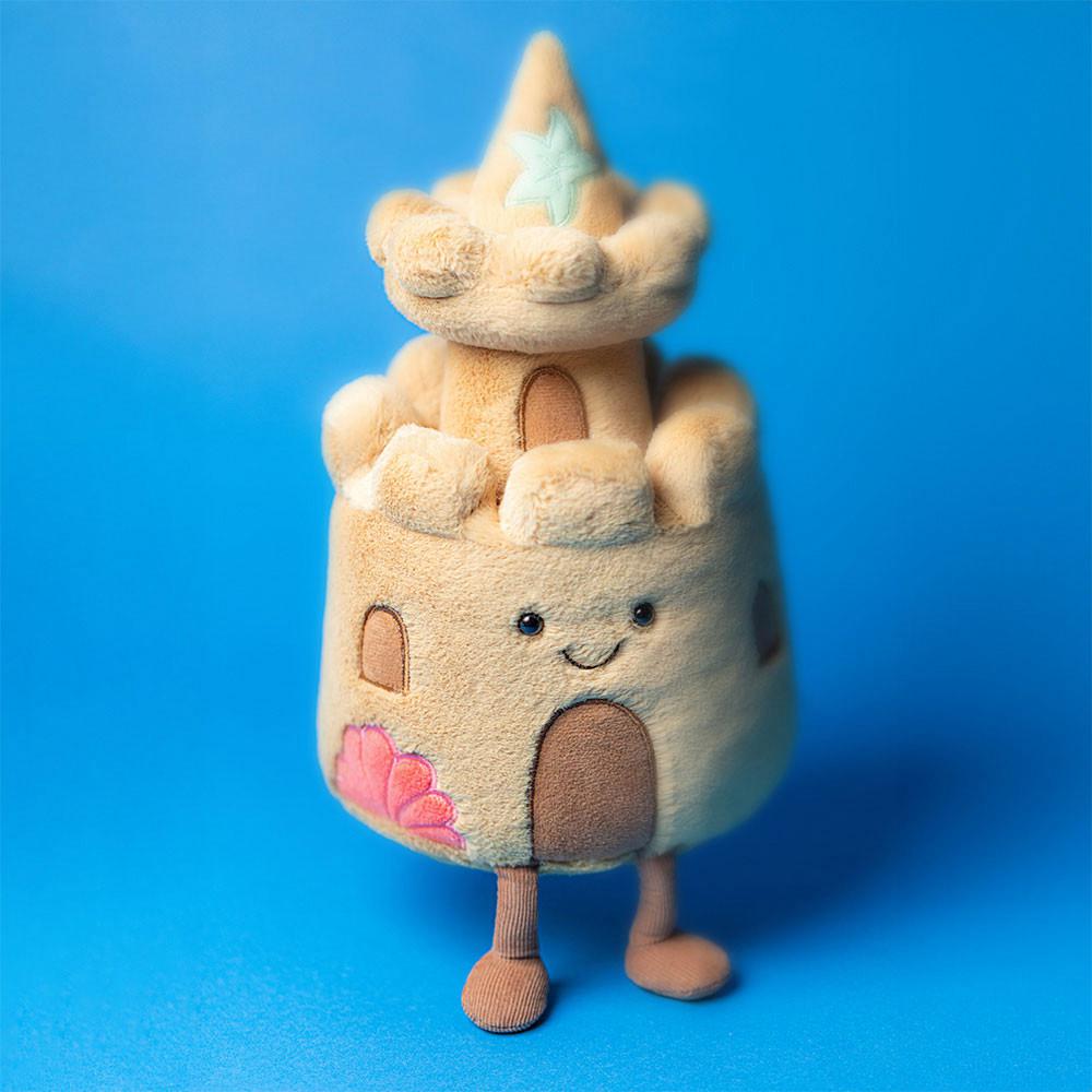 Pluszaki Jellycat Amuseables Sandcastle,29cm x 15cm x 14cm Beżowe | Polska  MTGQ-08596